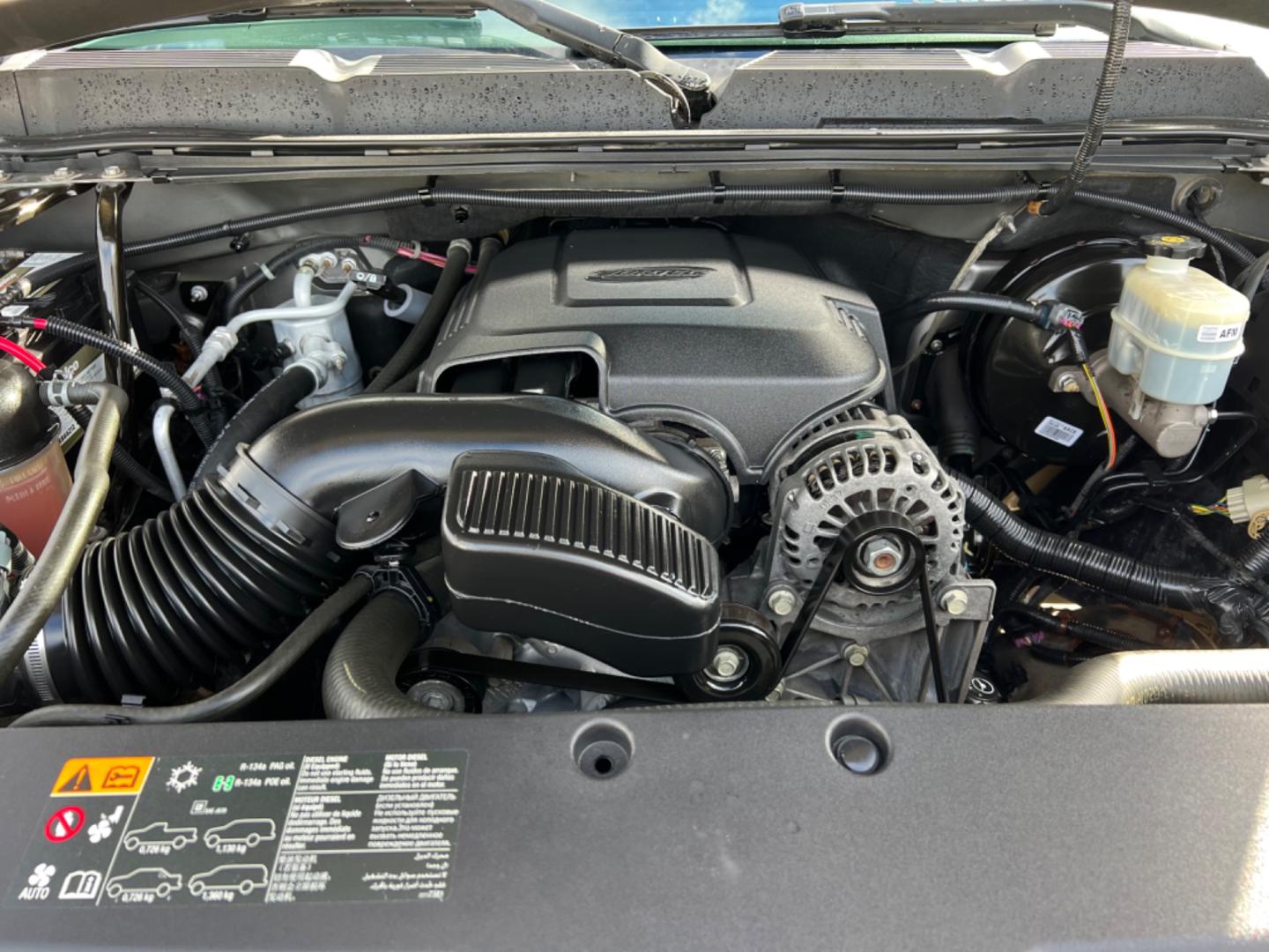 2013 Gray /Black Chevrolet Silverado 1500 LT (3GCPKSE70DG) with an 5.3L V8 engine, 6-Speed Automatic transmission, located at 4520 Airline Hwy, Baton Rouge, LA, 70805, (225) 357-1497, 30.509325, -91.145432 - 2013 Chevy Silverado Crew Cab 4X4 5.3 V8 Gas, 160K Miles, Power Windows, Locks & Mirrors, Spray In Bedliner, Tow Pkg. NO IN HOUSE FINANCING. FOR INFO PLEASE CONTACT JEFF AT 225 357-1497 CHECK OUT OUR A+ RATING WITH THE BETTER BUSINESS BUREAU WE HAVE BEEN A FAMILY OWNED AND OPERATED BUSINESS AT THE - Photo#9